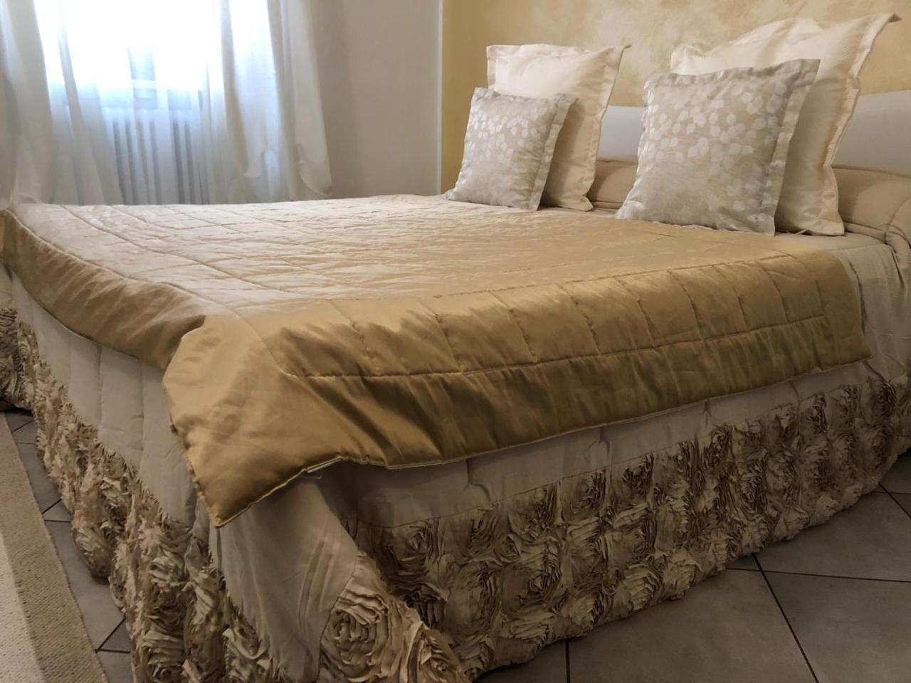 Suite House Mantova Kültér fotó